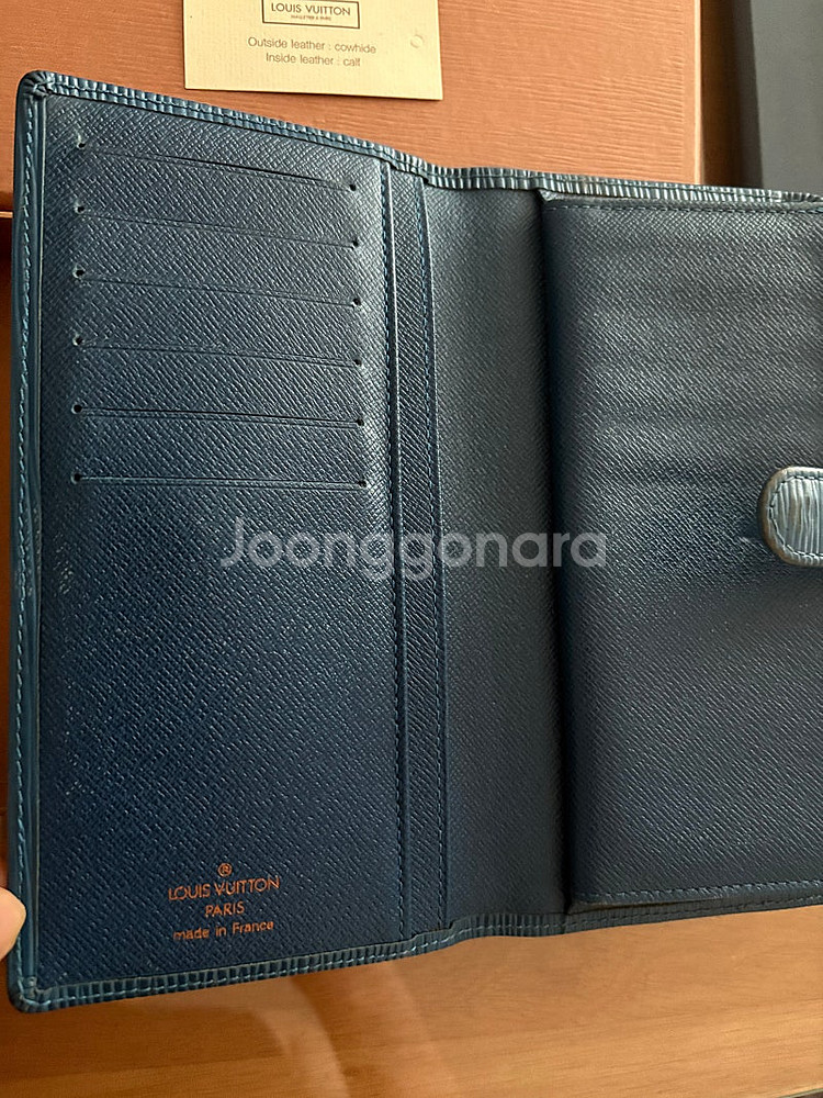 정품 루이비통 에삐 장지갑(택포)--4