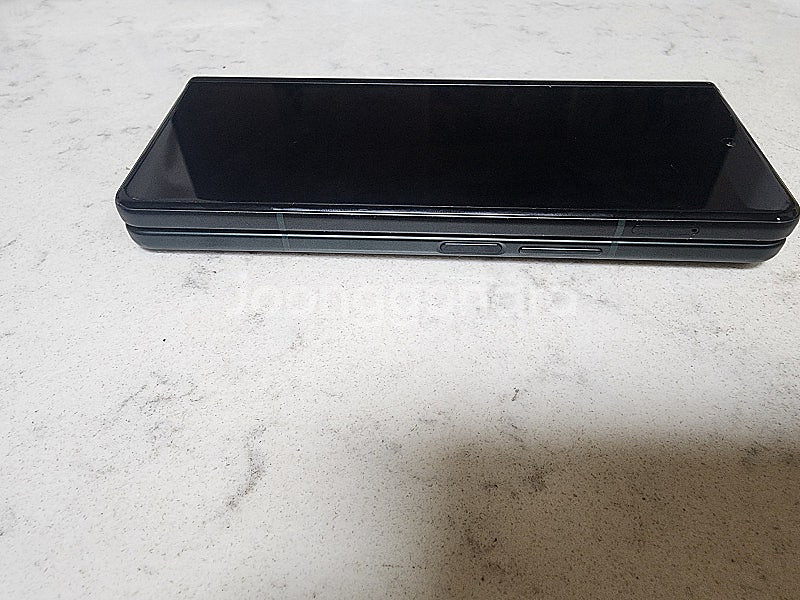 갤럭시 Z플립3 256g--6
