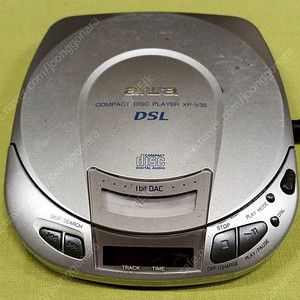 aiwa 아이와 CDP XP-V30