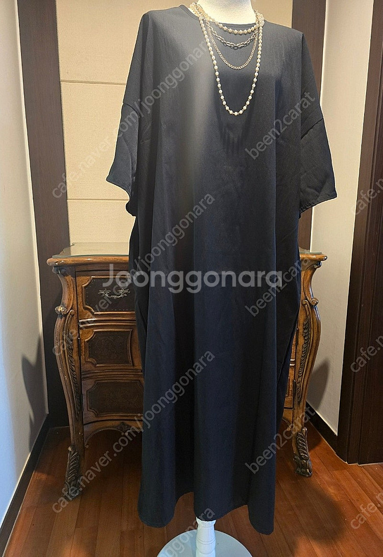 새제품 롱 원피스 반값택배비포함 바로배송합니다--1