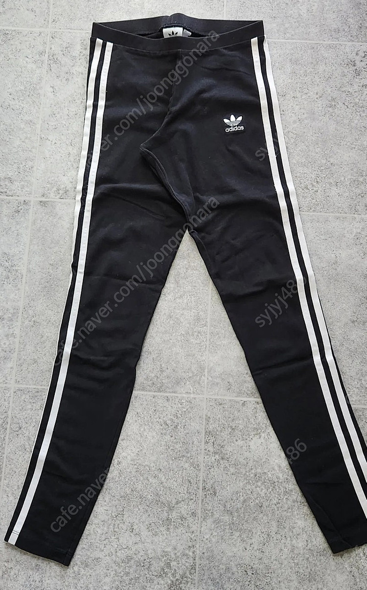 나이키.아디다스 레깅스 이미지
