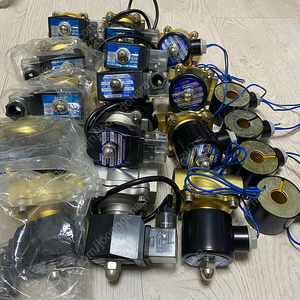 전기 솔레노이드밸브 (3/4인치 = 20파이, DC12V용) 14개 일괄