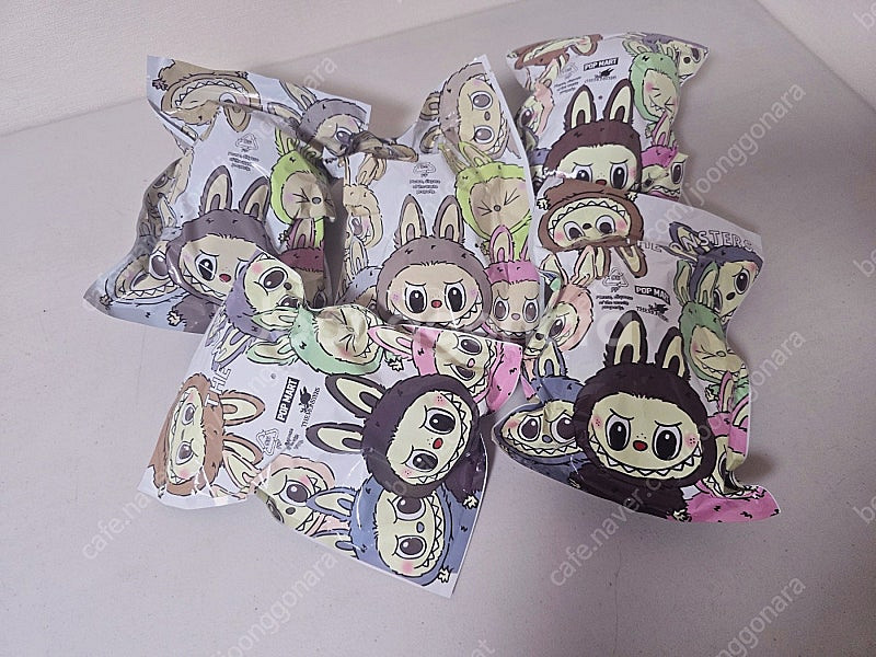 미개봉새제품 라부부 마카롱 반값택배비포함 바로배송합니다--0