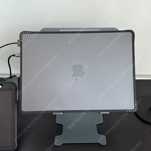 맥북프로 14 M3 프로 18GB, 512TB 신품급 풀박스 판매