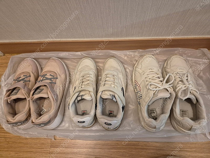 휠라 여아운동화 230.240 세개일괄--0