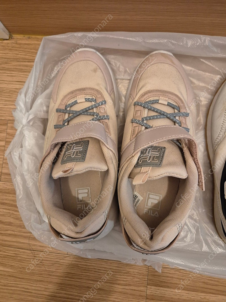 휠라 여아운동화 230.240 세개일괄--6