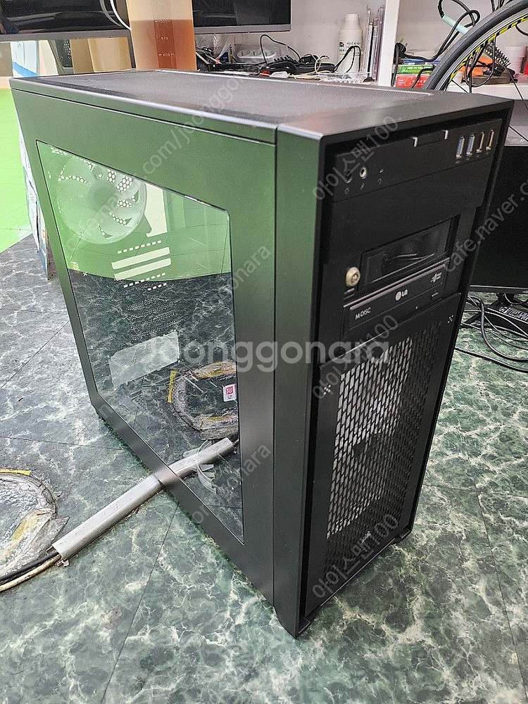 커세어 750D 케이스 팝니다--0