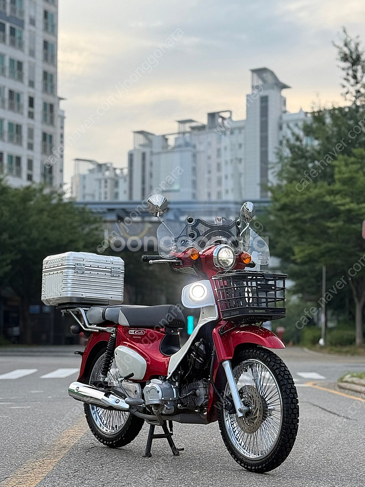 혼다 슈퍼커브 22년식 풀튜닝 배달 풀세팅 판매 대차--0