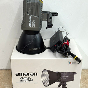 Amaran(아마란) 200D 조명 판매합니다.