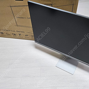 MSI 4k 27인치 모니터 MD271UL 새제품급 판매합니다.
