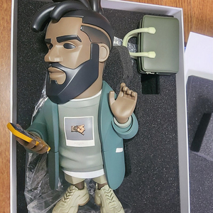 라스타문 RASTAMOON AN ORDINARY DAY 아트 피규어