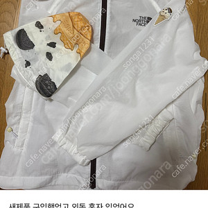 노스페이스키즈 바람막이 120