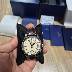 그랜드세이코 sbgm221