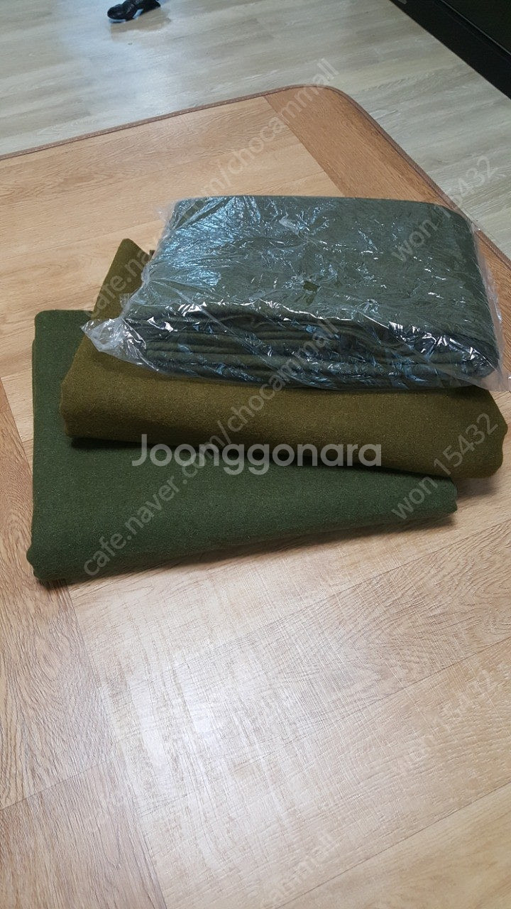 미군 3단 폴대 /기름통 /물통/탄통 /모포 /포단--9