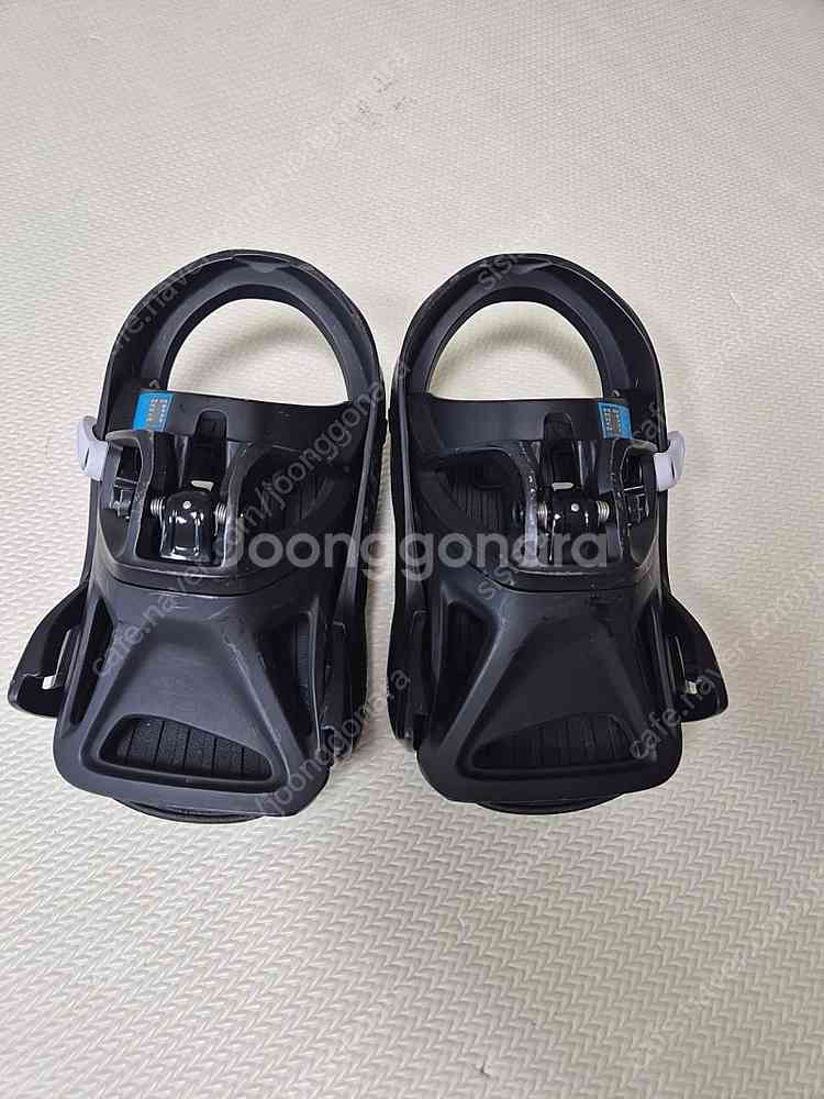 버튼 키즈 스텝온 바인딩 팝니다.--0