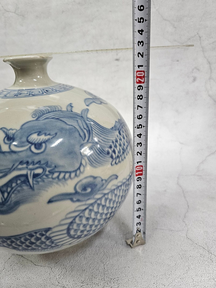 한청 고작 위광조 청화백자 용충호 주병 도자기 22x22cm ​ 상태 양호하고 귀한 도자기입니다 ​ 이미지