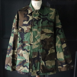 미군 BDU 우드랜드 카모플라쥬 정품 미군 ACU 폴라텍 후리스 USMC 미해병 맨투맨 팝니다