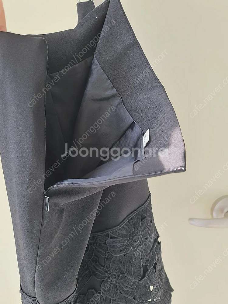 여성 블랙 검정 스커트 치마 플라워 밑단 디자인 S /...--6