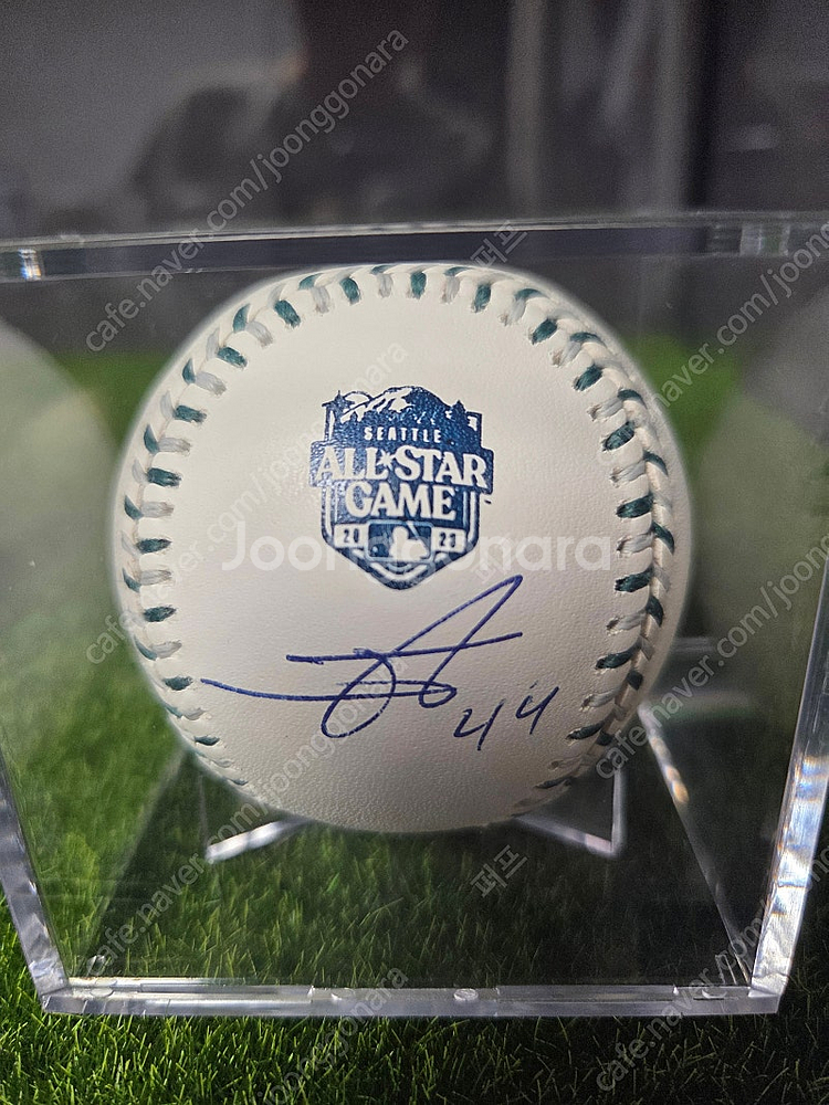 [대량판매] 그동안 모은 MLB 야구 친필 싸인볼 판매...--0