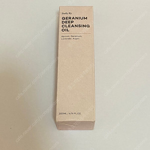 데일리바이 제라늄 딥 클렌징 오일 200ml