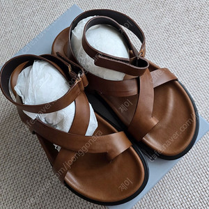 Urbanic 30 Cove Sandals (Brown) 얼바닉 코브 샌들 브라운 36