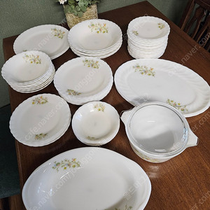 문화 오파롱 밀크글라스 그릇세트 53pcs 판매해요