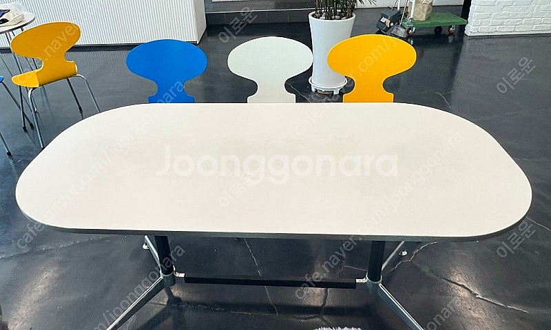 2인/4인/6인용 카페 테이블 판매합니다.--0