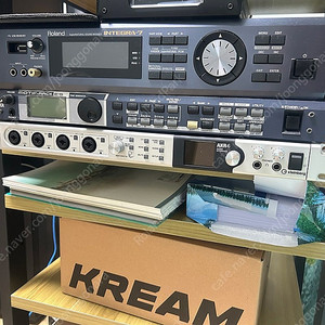 Steinberg AXR4T/U 오인페 팝니다.