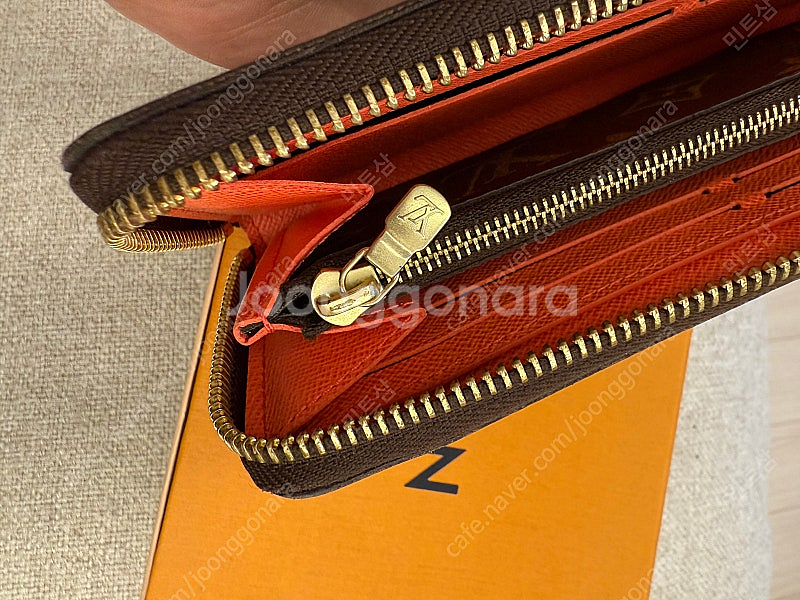 루이비통 장지갑--5