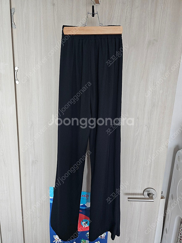 원로그 썸머 젤리팬츠 블랙&베이지 랩스커트포함팝니다--9
