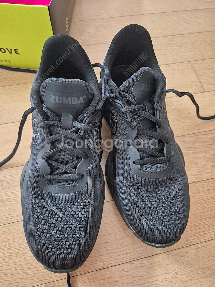 줌바웨어 줌바신발 에어스톰프2 리믹스 블랙 7.5(245)--0