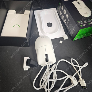 레이저 데스에더 V3 PRO 화이트 + 8K동글 팝니다.