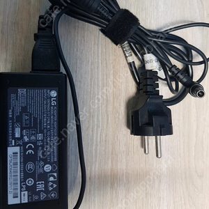 LG 노트북 PA-1650-43(65W)충전기 팝니다