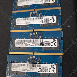노트북용 RAMAXEL DDR5 12GB 팝니다.