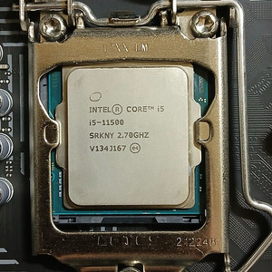 인텔 11세대 CPU i5 11500 (정품쿨러포함) 과 잘만 500W파워