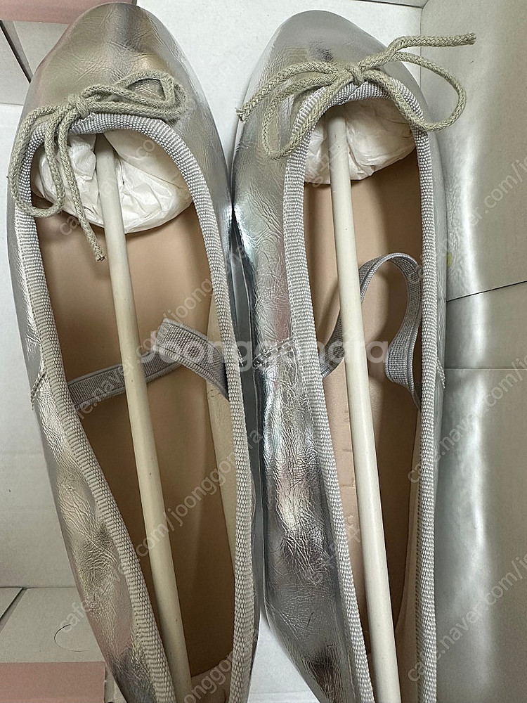 꺌랑 발레리나슈즈 실버 230 새상품--1