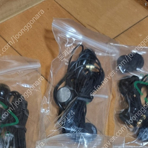 srs-200 벌크 이어폰 3개 판매합니다ㅡ일괄 2만원