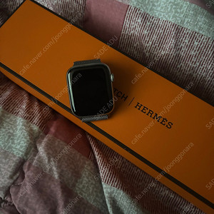 애플워치6 에르메스 44mm 팝니다.
