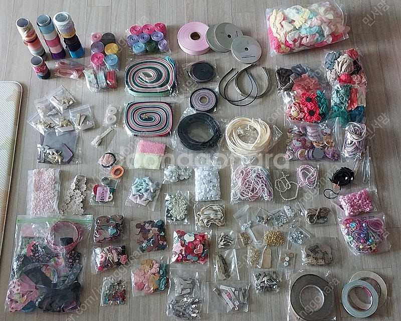 리본 재료 일괄 판매합니다--0