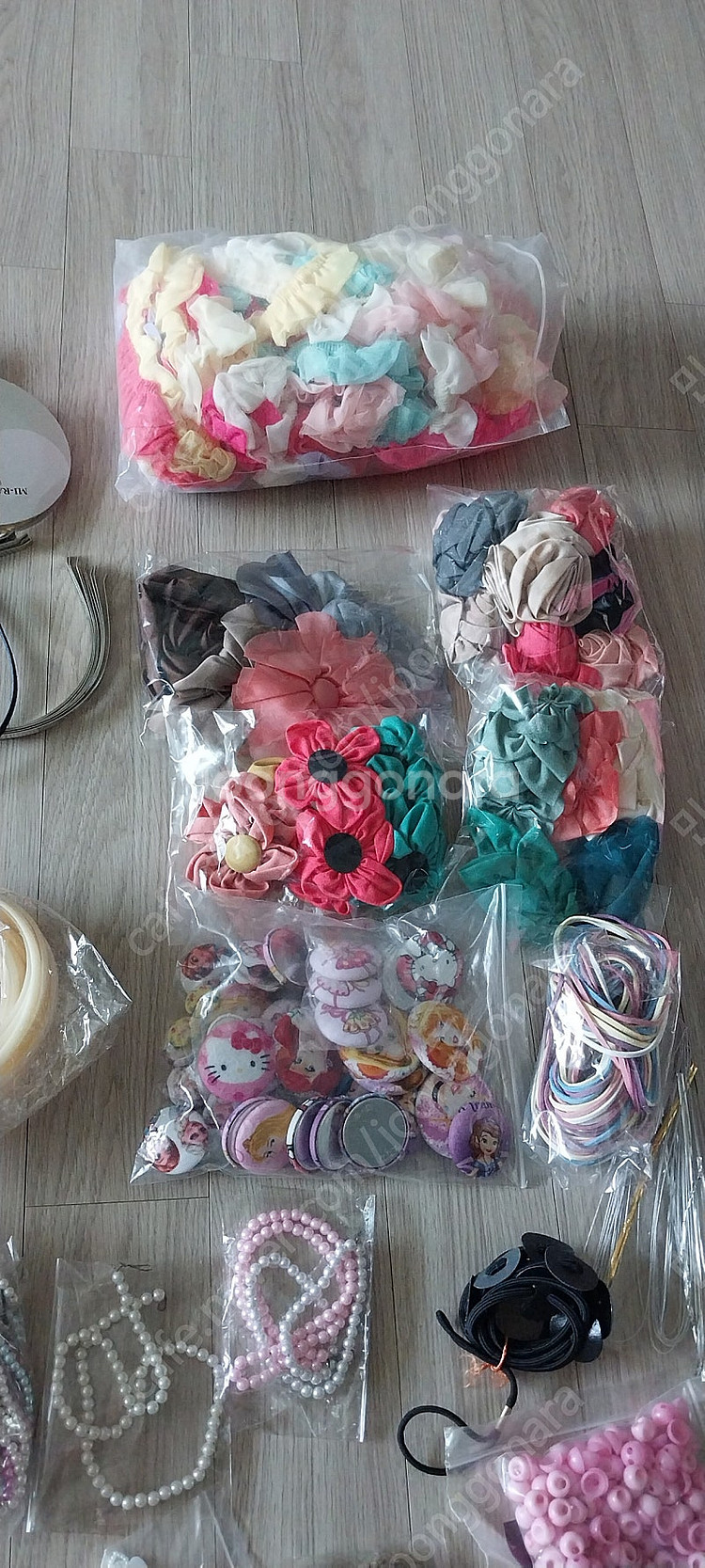 리본 재료 일괄 판매합니다--3