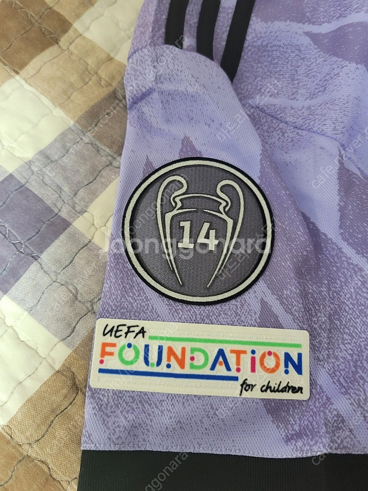 22-23 레알마드리드 어웨이 레플리카(M) 밀리탕 챔스 풀패치 판매합니다--2