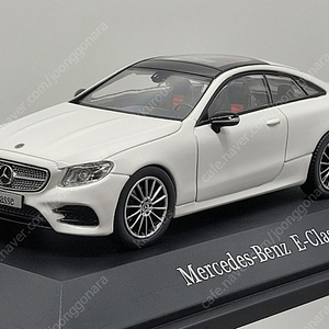 1:43 벤츠 E클래스 쿠페 W213 화이트 다이캐스트 모형자동차
