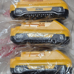 디월트 DCB 187