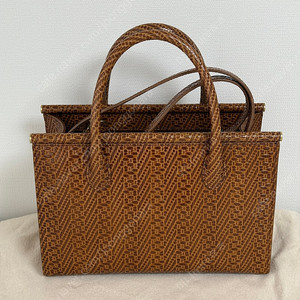 2시간 착용, 34만원->20만원, 투티에 파라렐 미니