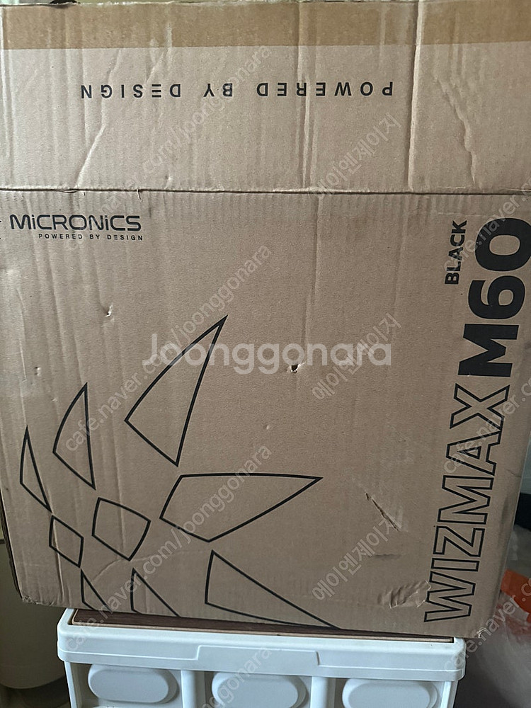 마이크로닉스 m60 케이스 개봉만 한 신품 팝니다.--1