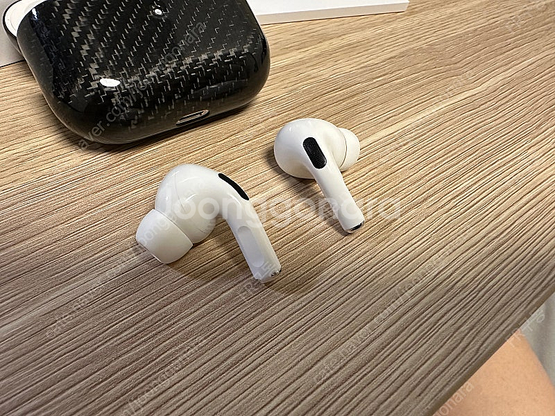 애플 에어팟 프로1 팝니다--5