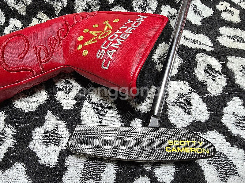 스카티 카메론 셀렉트 뉴포트 2.6 센터 퍼터 팝니다.--1