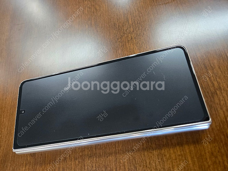 폴드4 512기가 팝니다.--3