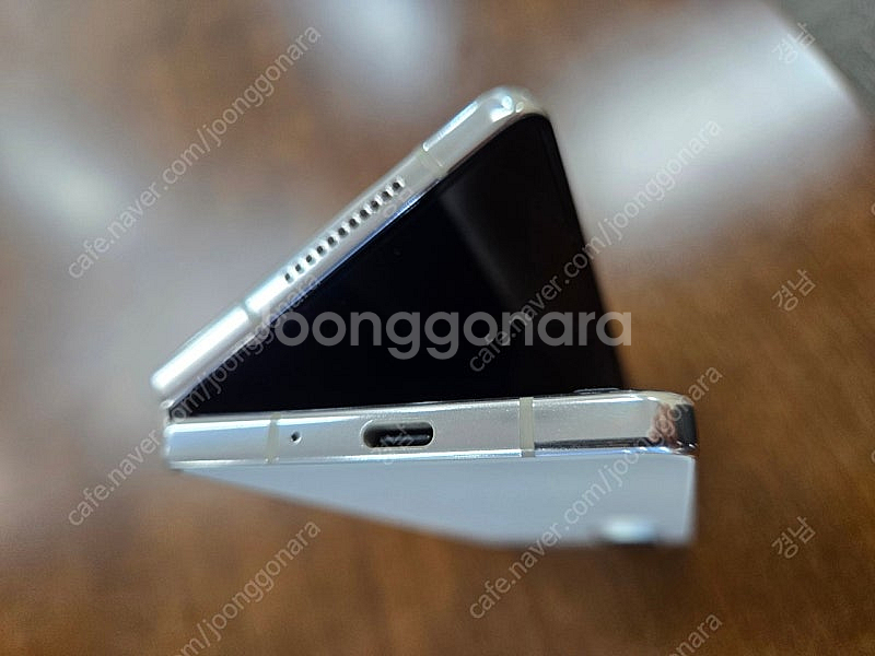 폴드4 512기가 팝니다.--6