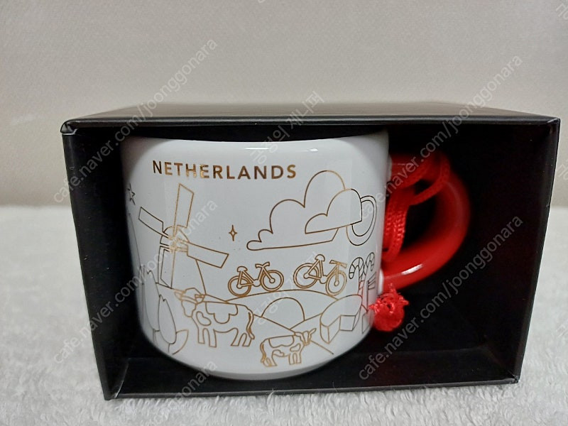 스타벅스 유아히어 홀리데이 레드케이스 오너먼트 59ml 미국 파이크 플레이스 마켓 시애틀 캘리포니아 로스앤젤레스 스... 이미지